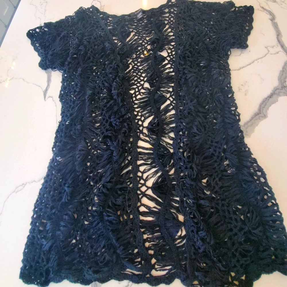 Kaktus Black Crocheted Topper